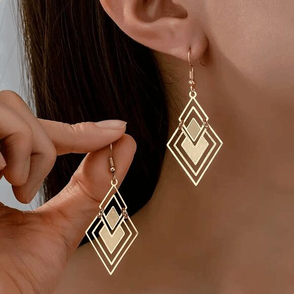 Boho Rhombus Geometric Dangle Earrings - Picture 1 of 6